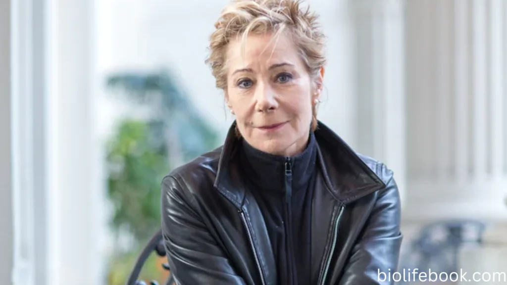 Zoë Wanamaker